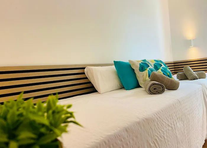 Апартаменти Brisas 51 By Sunhousescanarias *