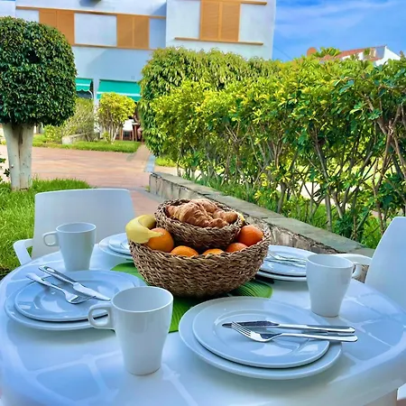 Brisas 51 By Sunhousescanarias Playa del Ingles (Gran Canaria)