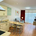 Brisas 51 By Sunhousescanarias شقة
